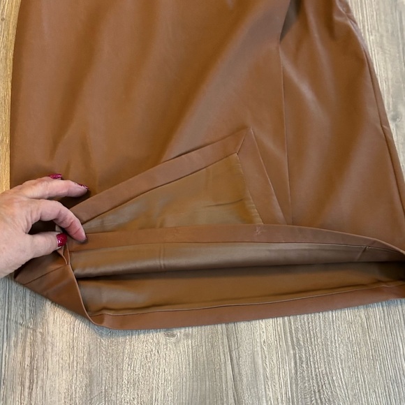 n: Philanthropy Brown Faux Wrap Vegan Leather Shirt Side Zip Midi Skirt Sz Small - Picture 5 of 12